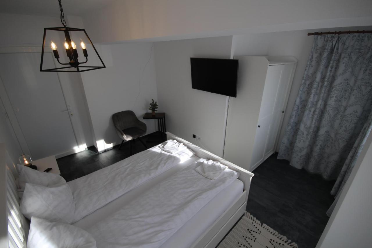 Apartment Francesca Mit Parkplatz Naehe Altstadt Nagyszeben Kültér fotó