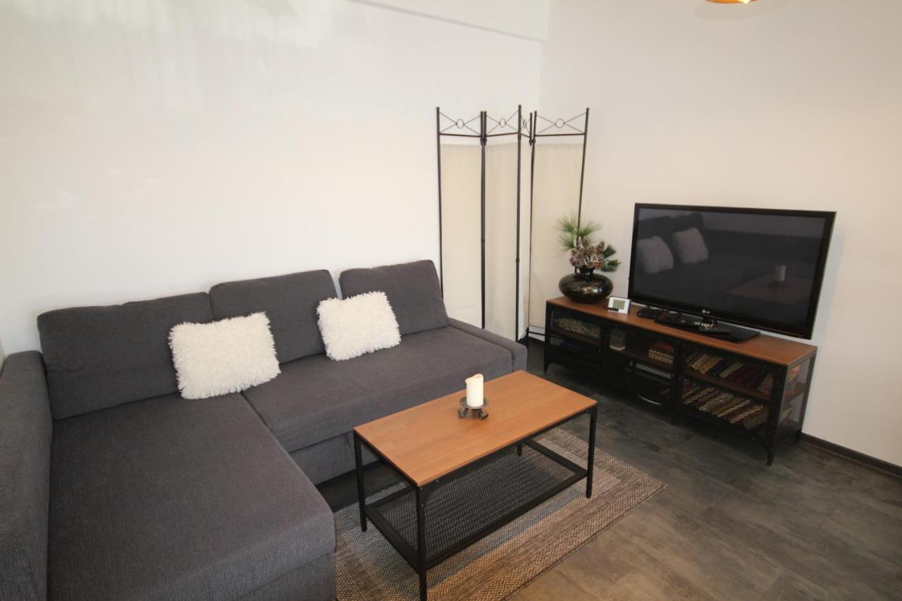 Apartment Francesca Mit Parkplatz Naehe Altstadt Nagyszeben Kültér fotó